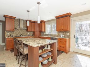 196 Aqueduct Road, Washington Crossing PA 18977