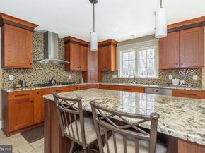 196 Aqueduct Road, Washington Crossing PA 18977