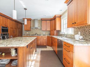 196 Aqueduct Road, Washington Crossing PA 18977