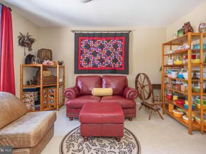 196 Aqueduct Road, Washington Crossing PA 18977