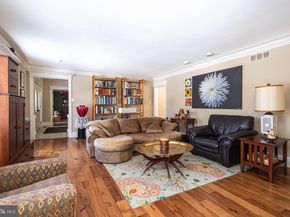 196 Aqueduct Road, Washington Crossing PA 18977