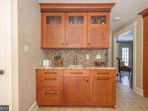 196 Aqueduct Road, Washington Crossing PA 18977