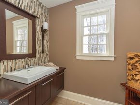 196 Aqueduct Road, Washington Crossing PA 18977