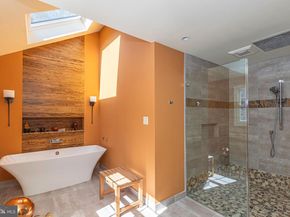 196 Aqueduct Road, Washington Crossing PA 18977