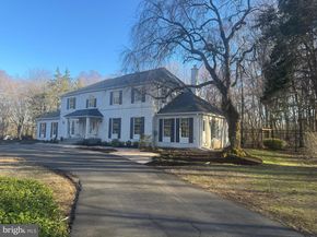 196 Aqueduct Road, Washington Crossing PA 18977