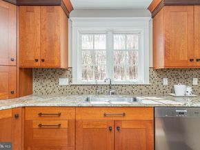 196 Aqueduct Road, Washington Crossing PA 18977