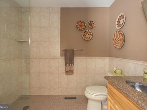 196 Aqueduct Road, Washington Crossing PA 18977
