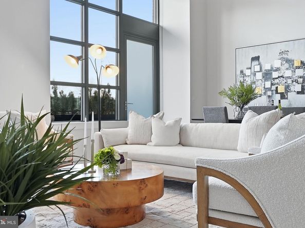 1201 N Royal Street 105, Alexandria VA 22314