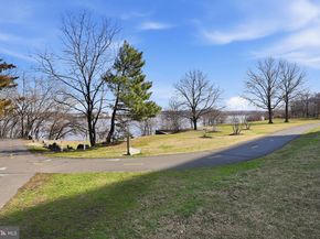 1201 N Royal Street 105, Alexandria VA 22314