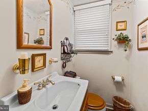 1324 Partridge Road, Abington PA 19001
