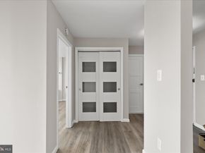 1301 S Arlington Ridge Road 609, Arlington VA 22202