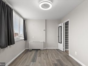 1301 S Arlington Ridge Road 609, Arlington VA 22202