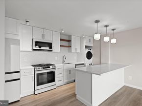 1301 S Arlington Ridge Road 609, Arlington VA 22202