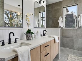 2150 Kater Street, Philadelphia PA 19146