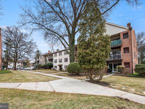 275 Drummers Lane 275, Wayne PA 19087