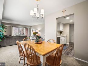 275 Drummers Lane 275, Wayne PA 19087