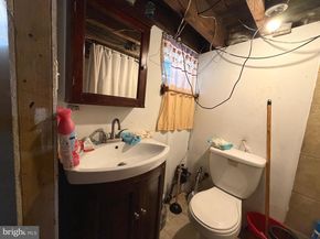 2401 N Orkney Street, Philadelphia PA 19133