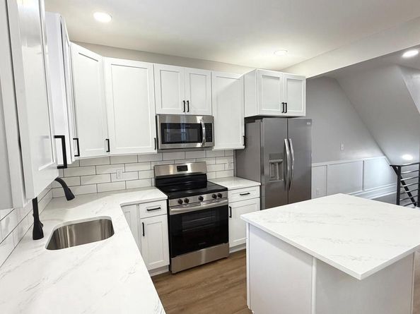 5822 Windsor Avenue, Philadelphia PA 19143