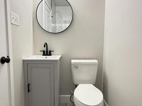 5822 Windsor Avenue, Philadelphia PA 19143