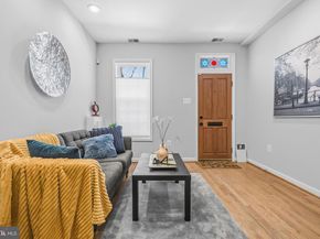 907 8TH Street NE, Washington DC 20002