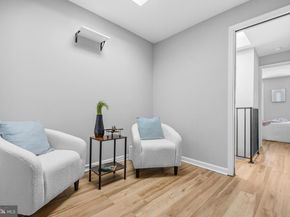 907 8TH Street NE, Washington DC 20002