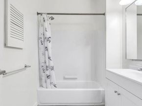 111 N 9TH Street 707, Philadelphia PA 19107