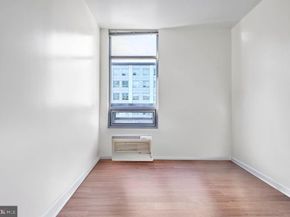 111 N 9TH Street 707, Philadelphia PA 19107