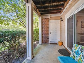 2204 Westcourt Lane 116, Herndon VA 20170