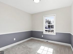 202 Glen Avenue SW, Vienna VA 22180