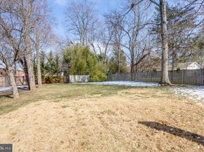 202 Glen Avenue SW, Vienna VA 22180