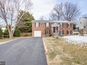 202 Glen Avenue SW, Vienna VA 22180