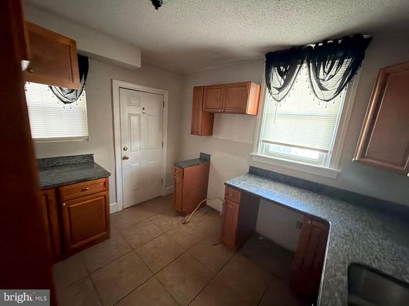 6735 Woolston Avenue, Philadelphia PA 19138