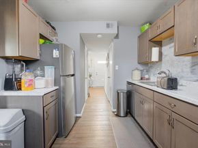 1042 Tottenham Court, Sterling VA 20164