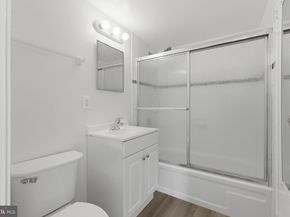 2316 Freetown Court 10/21C, Reston VA 20191