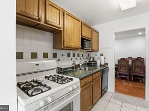 5616 Bismach Drive 101, Alexandria VA 22312