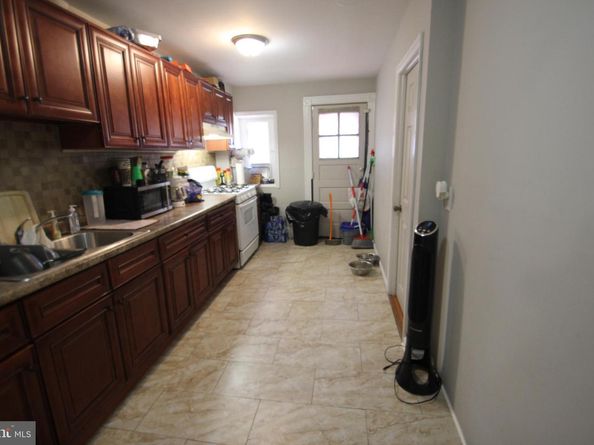 846 Wynnewood Road, Philadelphia PA 19151