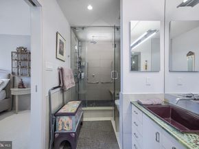 1919 Chestnut Street 2901/02/24, Philadelphia PA 19103