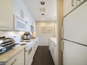 1919 Chestnut Street 2901/02/24, Philadelphia PA 19103