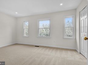 1122 N Stafford Street, Arlington VA 22201