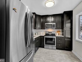 1122 N Stafford Street, Arlington VA 22201