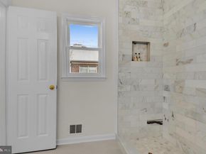 1122 N Stafford Street, Arlington VA 22201