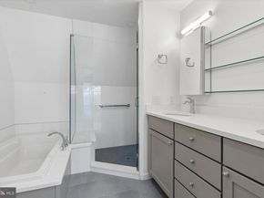 210 Church Street 1C, Philadelphia PA 19106