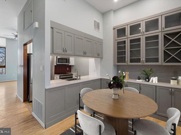 210 Church Street 1C, Philadelphia PA 19106