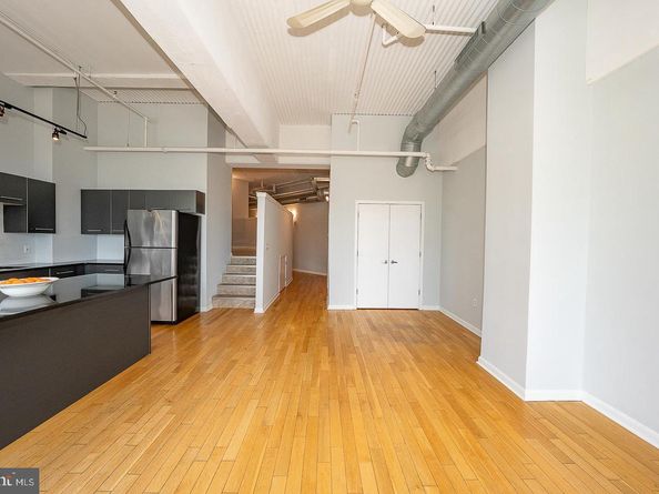 2200 Arch Street 913, Philadelphia PA 19103