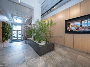 2200 Arch Street 913, Philadelphia PA 19103