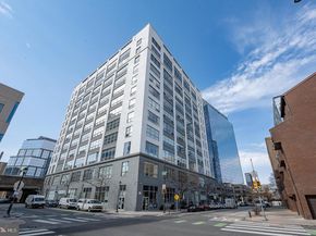 2200 Arch Street 913, Philadelphia PA 19103