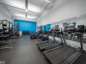 2200 Arch Street 913, Philadelphia PA 19103