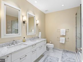 50 S 16TH Street 5301, Philadelphia PA 19102