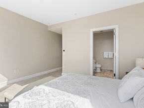 50 S 16TH Street 5301, Philadelphia PA 19102