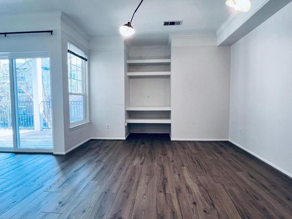 1600 Spring Gate Drive 2206, Mclean VA 22102